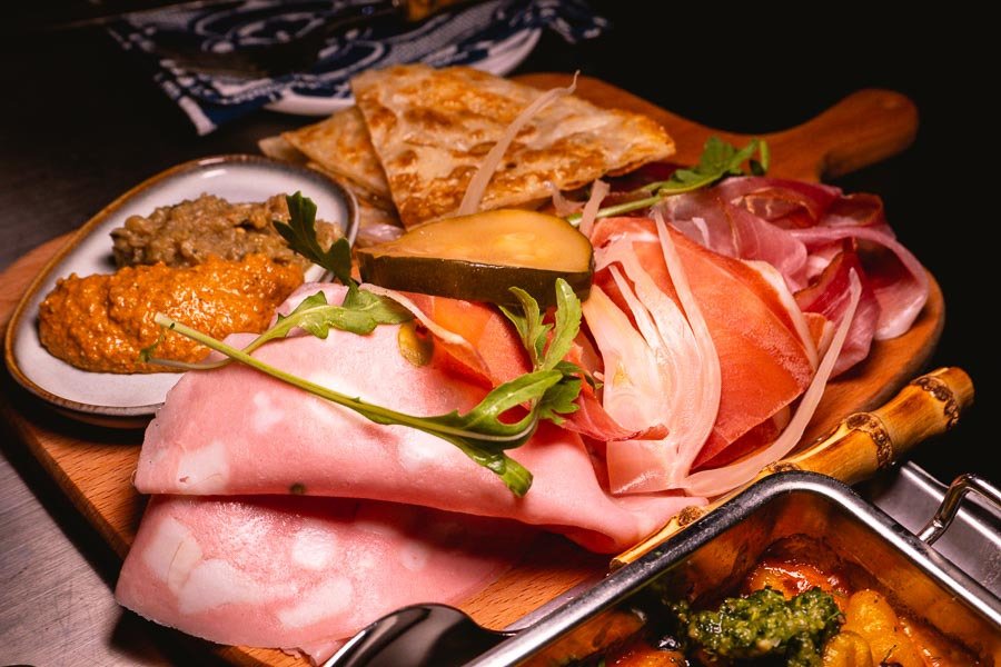 cometa-italian-bar-restaurant-shanghai-2